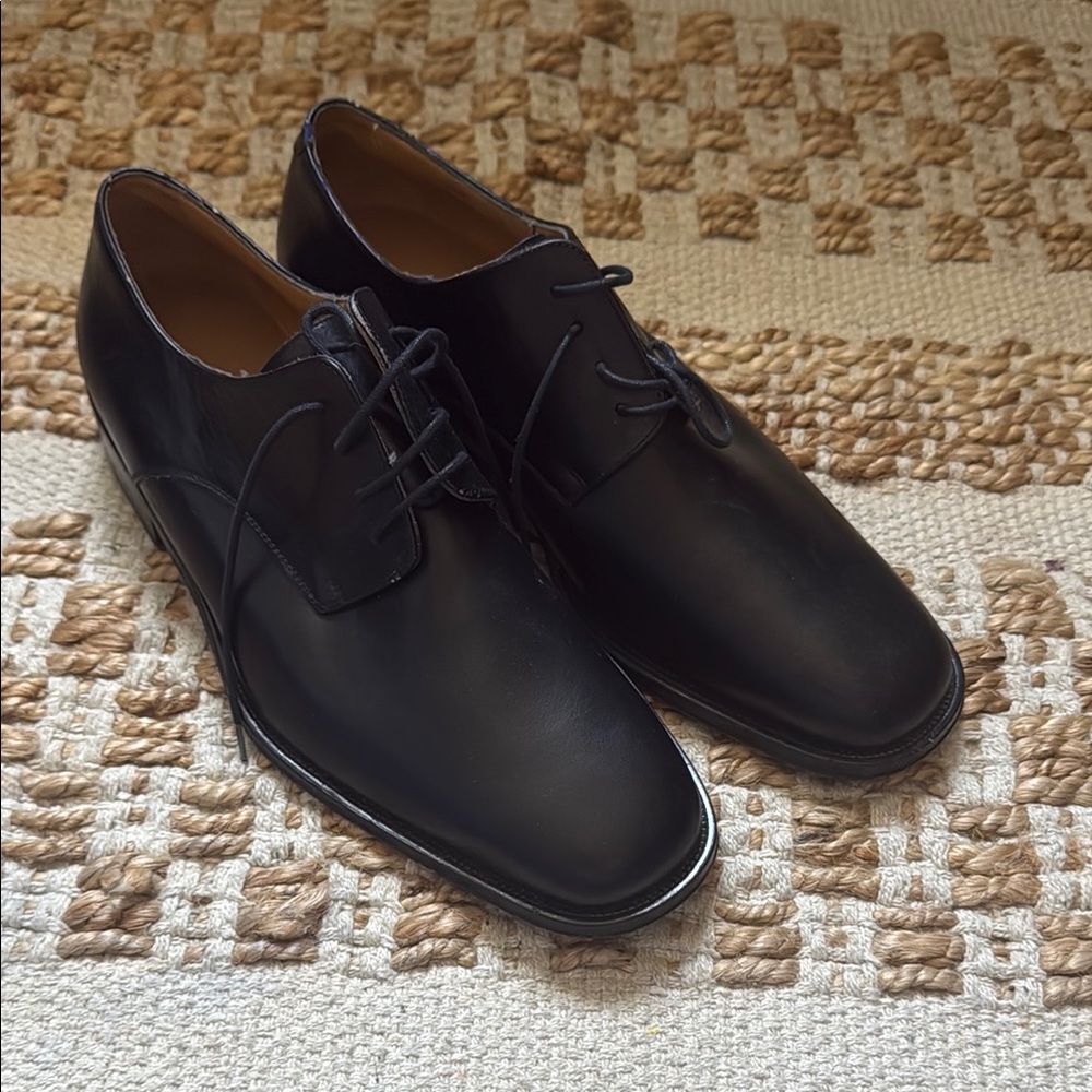 Bally Black Leather Oxford Shoes